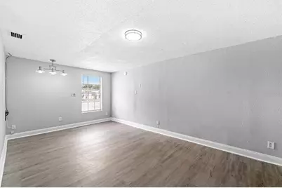4220 E Powhatan Avenue, Tampa, FL 33610 - Photo 18