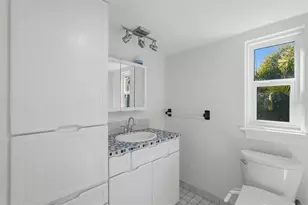 2430 14th St N, Saint Petersburg, FL 33704 - Photo 30