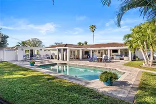 1896 Sailfish Rd S, Saint Petersburg, FL 33707 - Photo 6