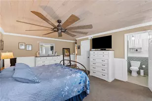 1896 Sailfish Rd S, Saint Petersburg, FL 33707 - Photo 34