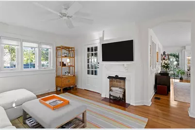 936 17th Avenue NE, Saint Petersburg, FL 33704 - Photo 18