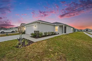 2902 Lavanda Dr, Haines City, FL 33844 - Photo 2