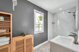 4728 Beach Dr SE, Saint Petersburg, FL 33705 - Photo 18
