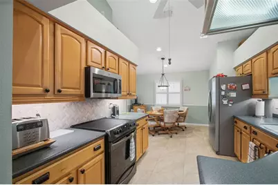11075 Heathrow Avenue, Spring Hill, FL 34609 - Photo 16