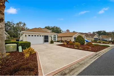 11075 Heathrow Avenue, Spring Hill, FL 34609 - Photo 4