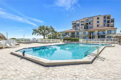 6104 Palma Del Mar Boulevard S #305, Saint Petersburg, FL 33715 - Photo 32