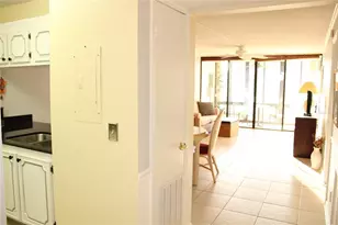 14130 Rosemary Ln, Largo, FL 33774 - Photo 10