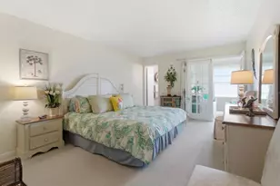 3128 59th St S, Gulfport, FL 33707 - Photo 14