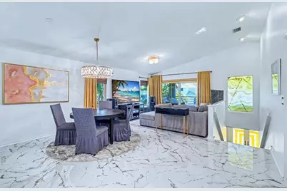 15517 Gulf Boulevard, Redington Beach, FL 33708 - Photo 4