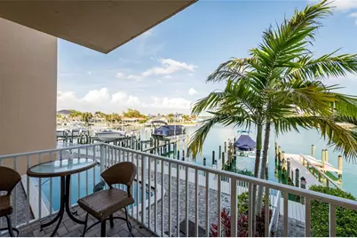 11605 3rd Street E #207, Treasure Island, FL 33706 - Photo 4