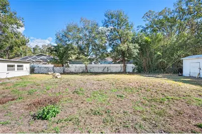 9402 W Cluster Avenue, Tampa, FL 33615 - Photo 30