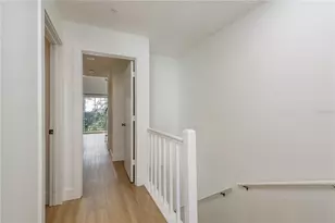 320 Island Way, Clearwater Beach, FL 33767 - Photo 18