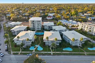 1000 N Shore Dr NE, Saint Petersburg, FL 33701 - Photo 4