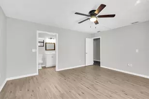 271 Eastpoint Ct, Spring Hill, FL 34606 - Photo 14