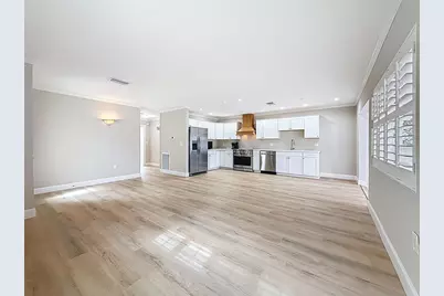 6747 Cape Hatteras Way NE #4, Saint Petersburg, FL 33702 - Photo 6
