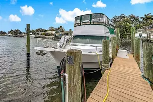 6747 Cape Hatteras Way NE, Saint Petersburg, FL 33702 - Photo 46