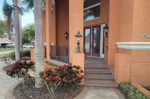 10209 Thurston Groves Blvd, Largo, FL 33778 - Photo 2