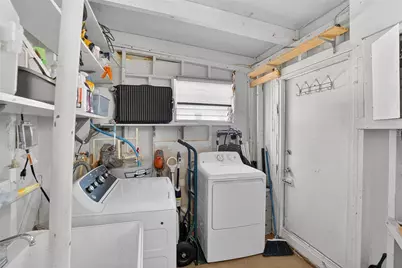 2016 Windsor Way, Tampa, FL 33619 - Photo 22