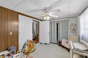 2016 Windsor Way, Tampa, FL 33619 - Photo 20