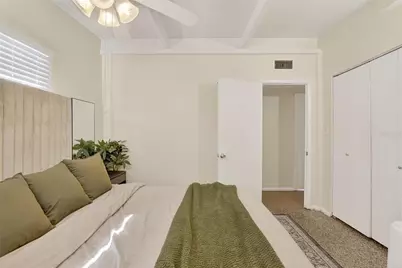 2016 Windsor Way, Tampa, FL 33619 - Photo 12