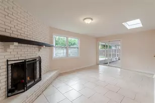 8918 134th St, Seminole, FL 33776 - Photo 30