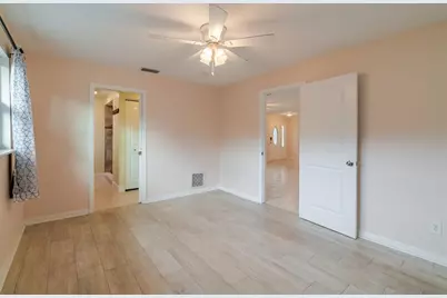 8918 134th Street, Seminole, FL 33776 - Photo 12