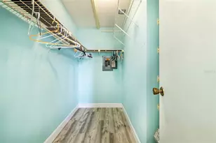 255 Dolphin Point, Clearwater Beach, FL 33767 - Photo 22