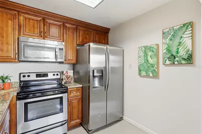 11808 Raintree Lake Lane #C, Tampa, FL 33617 - Photo 10
