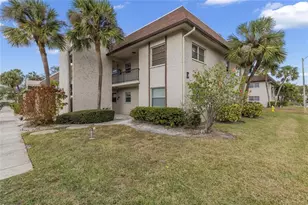 2750 E Bay Dr, Largo, FL 33771 - Photo 20