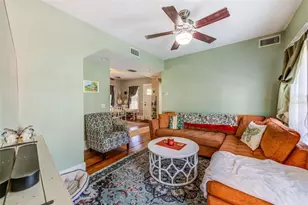 615 Grove St N, Saint Petersburg, FL 33701 - Photo 14