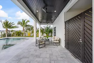 820 Bay Point Dr, Madeira Beach, FL 33708 - Photo 66