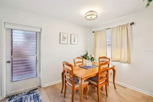 202 Bedford Trail, Sun City Center, FL 33573 - Photo 8