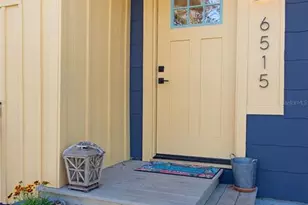 6515 30th St N, Saint Petersburg, FL 33702 - Photo 4