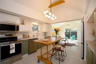6515 30th St N, Saint Petersburg, FL 33702 - Photo 10