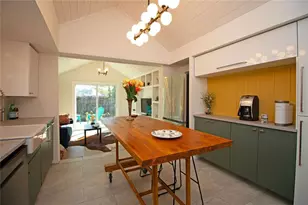 6515 30th St N, Saint Petersburg, FL 33702 - Photo 8