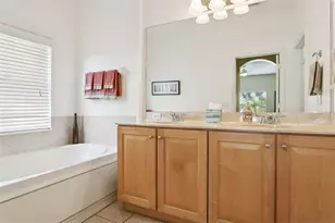 9417 Leatherwood Ave, Tampa, FL 33647 - Photo 22
