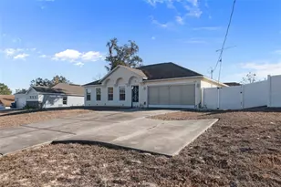 13912 Coronado Dr, Spring Hill, FL 34609 - Photo 2