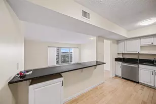 2401 Bayshore Blvd, Tampa, FL 33629 - Photo 12