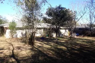 47 Lake Ct Loop, Ocala, FL 34472 - Photo 2