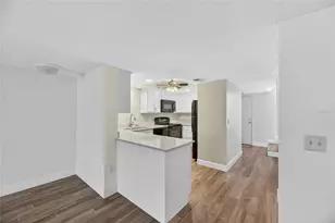 1028 Apollo Beach Blvd, Apollo Beach, FL 33572 - Photo 12