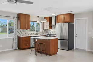 7962 2nd Way N, Saint Petersburg, FL 33702 - Photo 6