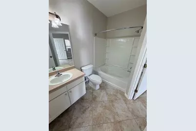 10764 70th Avenue #1101, Seminole, FL 33772 - Photo 12