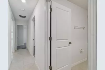 9828 Branching Ship Trace Trace, Wesley Chapel, FL 33545 - Photo 6