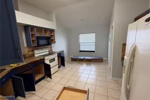 8101 Water Tower Dr, Tampa, FL 33619 - Photo 4