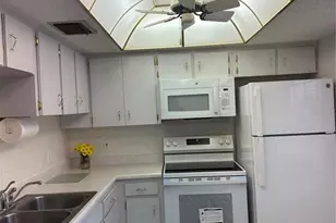 821 Patricia Ave, Dunedin, FL 34698 - Photo 4