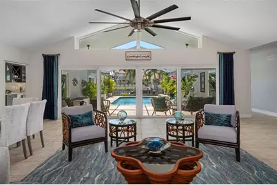 4928 61st Avenue S, Saint Petersburg, FL 33715 - Photo 6