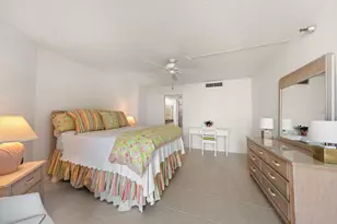 690 Island Way, Clearwater Beach, FL 33767 - Photo 22