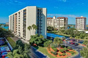 690 Island Way, Clearwater Beach, FL 33767 - Photo 48