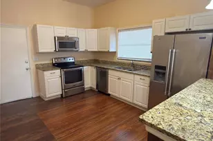 2528 W St John St, Tampa, FL 33607 - Photo 6