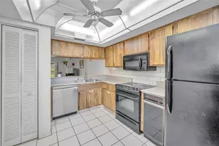 103 Lakeview Pl, Oldsmar, FL 34677 - Photo 10